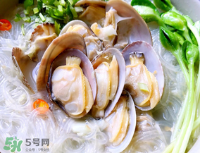 花甲發(fā)臭還能吃嗎？花甲買回來有點臭可以吃嗎？