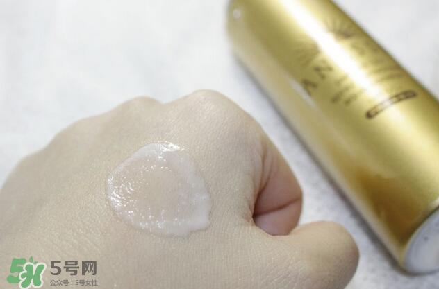 安耐曬噴霧可以帶上飛機(jī)嗎？安耐曬防曬噴霧可以托運(yùn)嗎？
