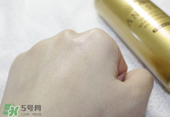 安耐曬噴霧可以帶上飛機(jī)嗎？安耐曬防曬噴霧可以托運(yùn)嗎？