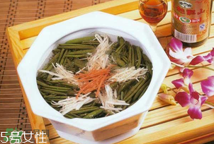 ?莼菜什么時節(jié)有？莼菜什么時候采摘？