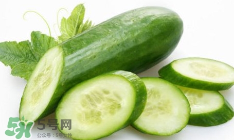 生吃黃瓜有什么好處？黃瓜生吃好還是熟吃好