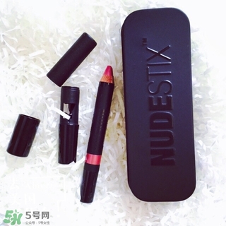 nudestix羽德詩(shī)是什么牌子？什么檔次？