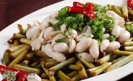 蒜苔炒什么好吃？蒜苔和什么一起炒好吃