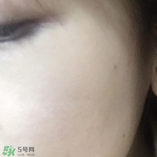 混油敏感肌用什么粉底液？敏感混油皮用的粉底液