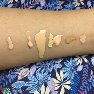 混油敏感肌用什么粉底液？敏感混油皮用的粉底液