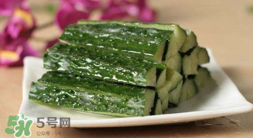 生吃黃瓜有什么好處？黃瓜生吃好還是熟吃好