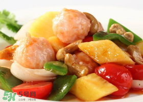 蝦爬子能和菠蘿一起吃嗎？菠蘿和蝦爬子能同時(shí)吃嗎？