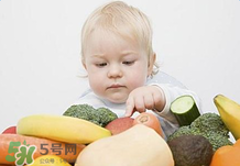 寶寶輔食要加鹽嗎？寶寶輔食能不能加鹽？