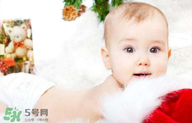 怎么樣給寶寶清理鼻腔？給寶寶清理鼻腔要注意什么？