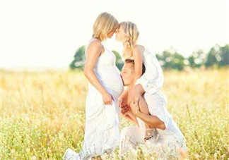 孕婦怎么樣選擇合適的鞋子？孕婦鞋穿什么樣的比較好？