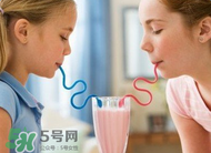 孩子不愿意分享是自私嗎？怎么幫孩子樹立分享意識(shí)？