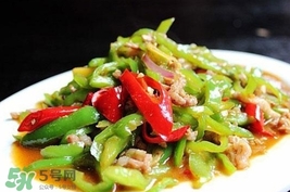 芹菜和青椒能一起炒嗎？青椒炒芹菜的做法