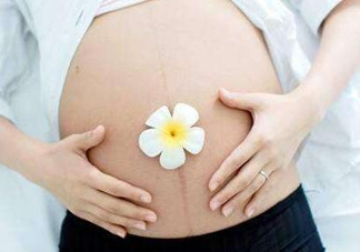 孕婦摸肚子對(duì)胎兒有什么危害嗎？孕婦摸肚子的正確方法？