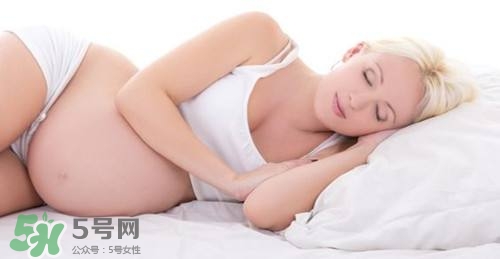 孕婦摸肚子會(huì)繞頸嗎？孕婦摸肚子胎兒能感受到嗎？