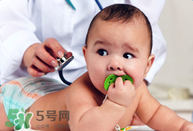 寶寶發(fā)燒有什么物理降溫法？寶寶發(fā)燒怎么降溫快？