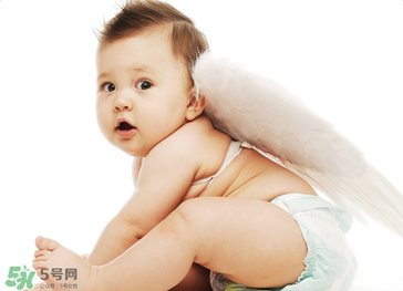 孩子發(fā)燒到39度該怎么辦？ 孩子39度能用物理降溫嗎？