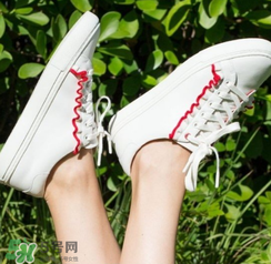 tory burch荷葉邊小白鞋多少錢？tory burch運(yùn)動(dòng)鞋專柜價(jià)格