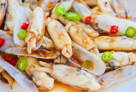 蟶子能和啤酒一起吃嗎？喝啤酒能吃蟶子嗎