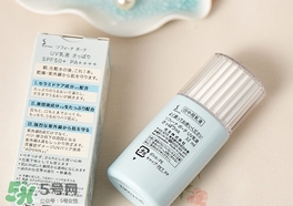 蘇菲娜藍(lán)小花和白小花哪個(gè)好？sofina蘇菲娜藍(lán)小花和白小花對(duì)比