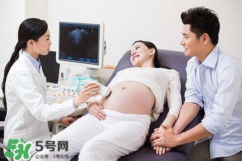 四維彩超能看出男女嗎？四維彩超能看清手指嗎？