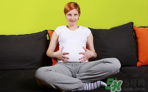 妊娠紋什么時候長出來？哪種皮膚容易長妊娠紋？