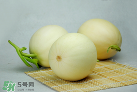 香瓜和菠蘿能一起吃嗎？香瓜和菠蘿可以吃嗎？