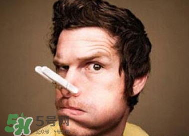 鹽水洗鼻有用嗎？鹽水洗鼻一天幾次？