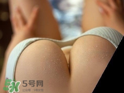 避孕套會(huì)導(dǎo)致不孕嗎？避孕套會(huì)過(guò)期嗎？