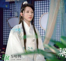 經(jīng)典《梁?！穼⒎?祝英臺(tái)居然是個(gè)男的！