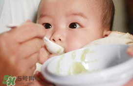 寶寶吃米粉會(huì)便秘嗎？寶寶吃米粉會(huì)導(dǎo)致便秘嗎？