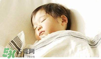嬰兒蚊香中毒的癥狀 蚊香會(huì)讓嬰兒中毒嗎？