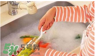 奶瓶清潔劑安全嗎？長期用奶瓶清潔劑有副作用嗎？