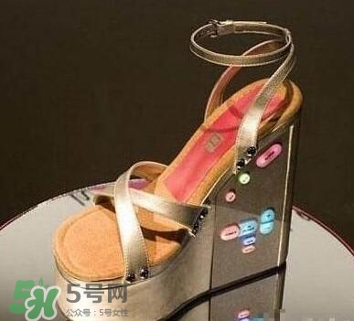 貞操褲怎么上廁所？貞操褲圖片