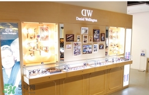dw手表香港專柜在哪里？dw手表香港多少錢？