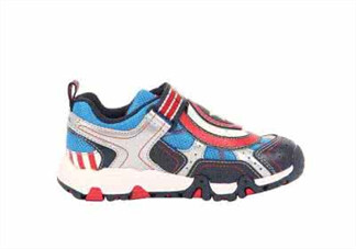 stride rite的中文叫什么？stride rite的中文怎么翻譯？