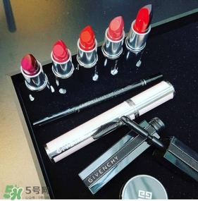 紀梵希雙色唇膏口紅哪個顏色好看？紀梵希雙色唇膏色號推薦