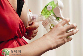 電動(dòng)吸奶器如何選擇？怎么選擇電動(dòng)吸奶器？
