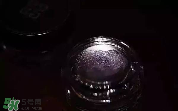 紀梵希黑紫色眼影膏怎么樣？紀梵希黑紫色眼影膏多少錢？