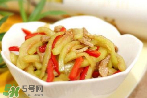 西瓜皮能吃嗎？西瓜皮怎么做好吃