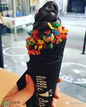 炭黑冰淇淋好吃嗎？炭黑冰淇淋哪里買(mǎi)？