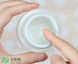 dr.wu達爾夫玻尿酸面霜怎么樣？dr.wu玻尿酸面霜怎么用？