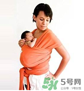 背巾適合多大的寶寶？背巾寶寶多大可以用？