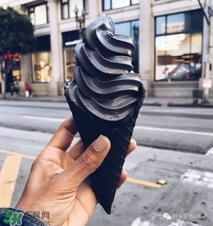 炭黑冰淇淋好吃嗎？炭黑冰淇淋哪里買(mǎi)？