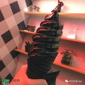 炭黑冰淇淋好吃嗎？炭黑冰淇淋哪里買(mǎi)？