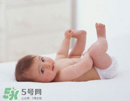 寶寶尿布疹可以擦紅霉素軟膏嗎？紅霉素軟膏對(duì)尿布疹有效嗎？