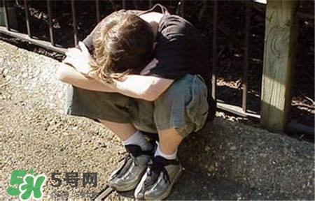 孩子遺精家長(zhǎng)怎么解決？第一次遺精怎么處理？