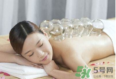 女人刮痧好還是拔罐好？刮痧和拔罐的區(qū)別