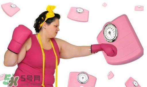 男子喝尿6年減肥100斤 喝尿真的能減肥嗎？