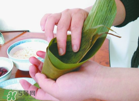 干粽葉泡多長時(shí)間？干粽葉要泡多長時(shí)間才能包粽子？