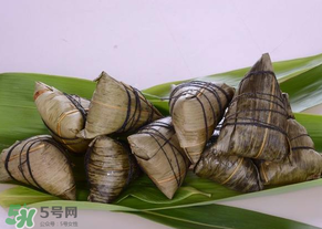 ?竹葉怎么包粽子？?竹葉粽子的包法